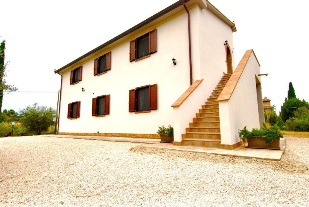 Umbrian Hills Flat - Free Parking & Garden Leilighet Perugia Eksteriør bilde